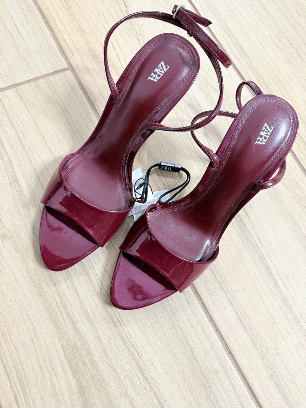 ZARA Patent Effect Burgundy High Heel Sandals Metallic Stiletto EU 38 US 7.5 NWT - Picture 3 of 5